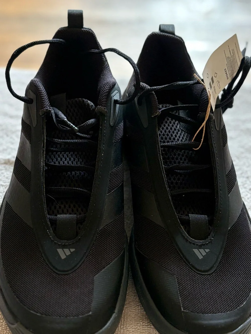 Adidas Subzone brand new Men's Black Athletic Mesh Sneakers damaged box